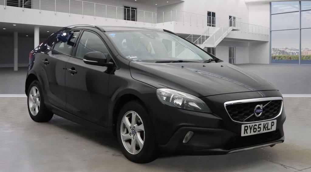 Used Volvo V40 2016 for sale - 77594119: Photo 1
