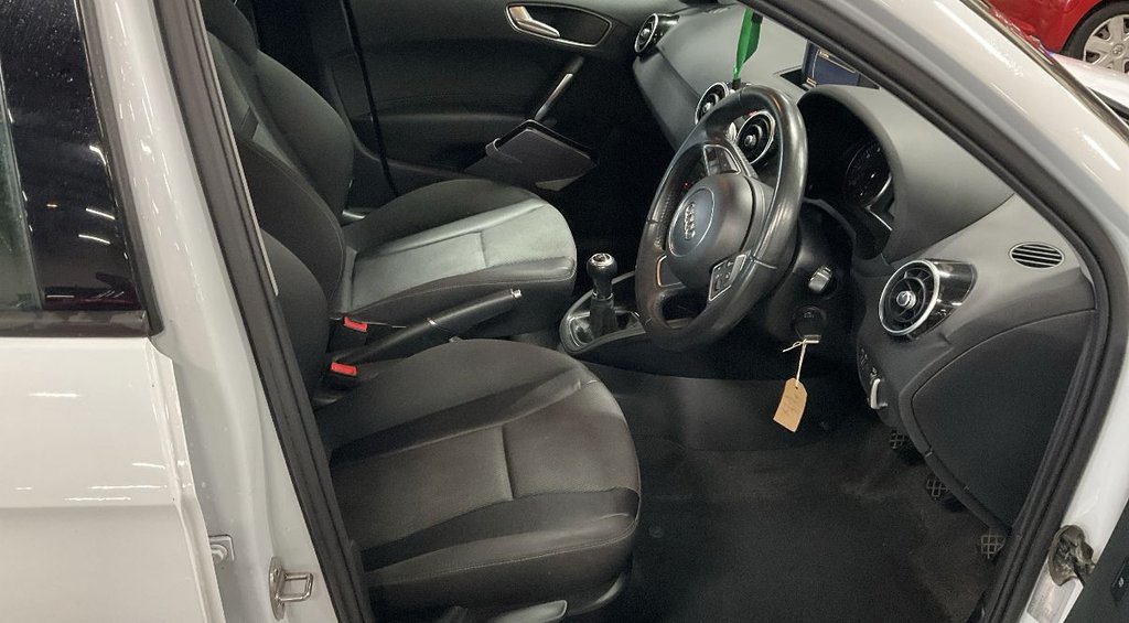 Used Audi A1 2014 for sale - 76356883: Photo 3