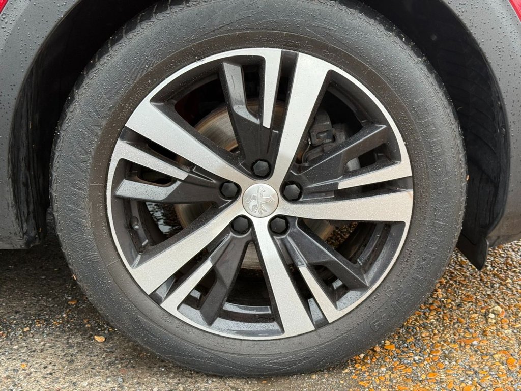 Used Peugeot 3008 2018 for sale - 75738950: Photo 25