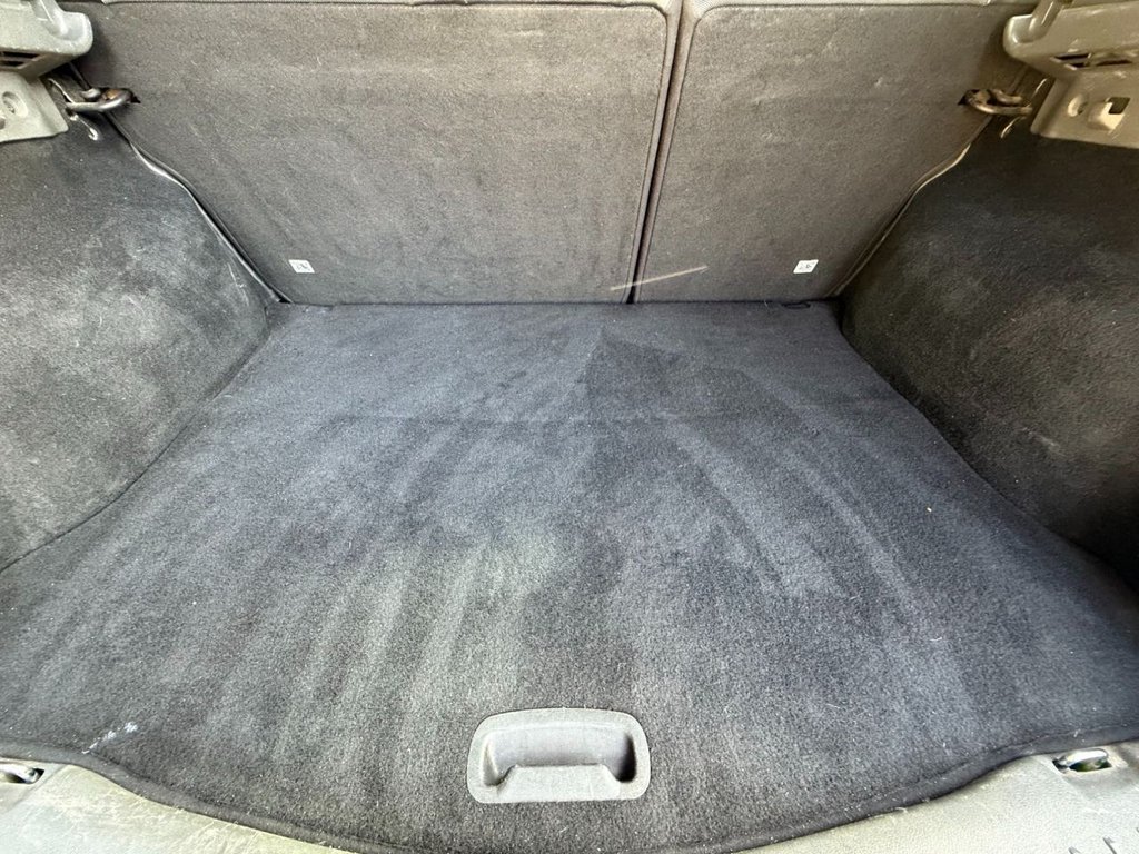 Used Ford Kuga 2010 for sale - 76068497: Photo 11