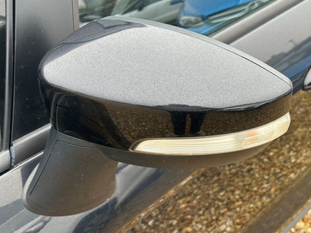 Used Ford Ecosport 2015 for sale - 77499076: Photo 23