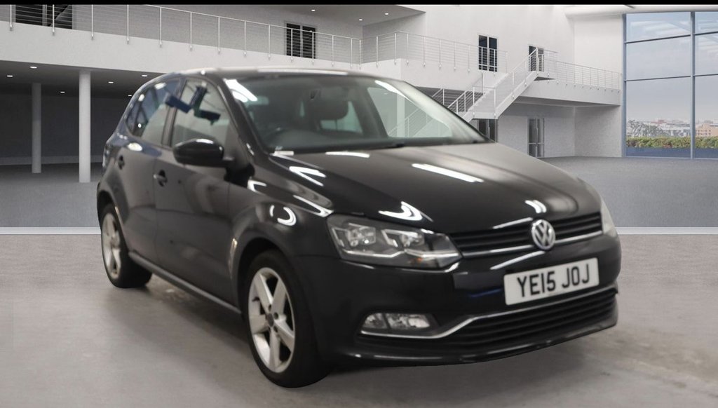 Used Volkswagen Polo 2015 for sale - 76386554: Photo 1