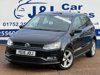 Used Volkswagen Polo 2015 for sale - 76386554: Photo
