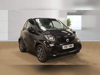 Used smart fortwo 2017 for sale - 79210159: Photo