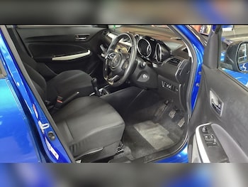Used Suzuki Swift 2020 for sale - 78955615: Photo