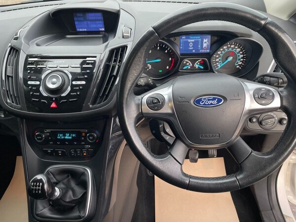 Used Ford Kuga 2015 for sale - 74845510: Photo 13