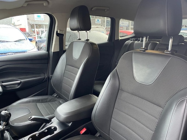Used Ford Kuga 2015 for sale - 74845510: Photo 8