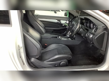 Used Mercedes-Benz C Class 2015 for sale - 78619210: Photo