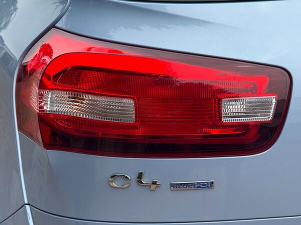 Used Citroen C4 Picasso 2015 for sale - 75242330: Photo 24