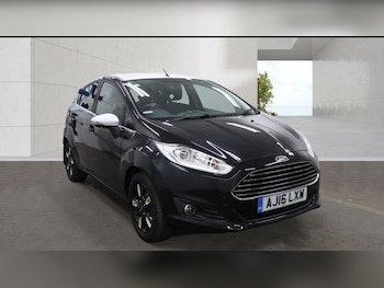 Used Ford Fiesta 2016 for sale - 79450320: Photo