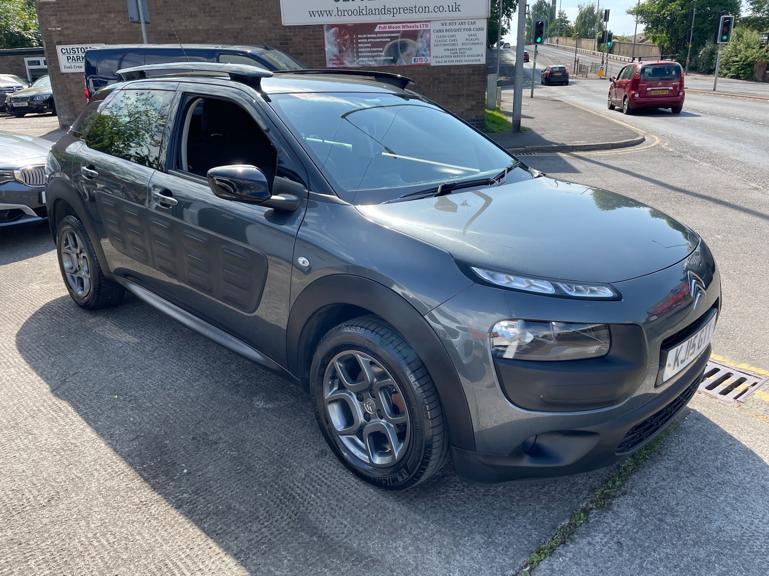 Vehicle 1