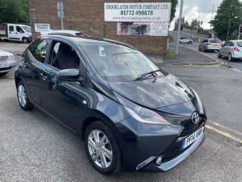 2014 (14) - 1.0 VVT-i X-PRESSION 5DR