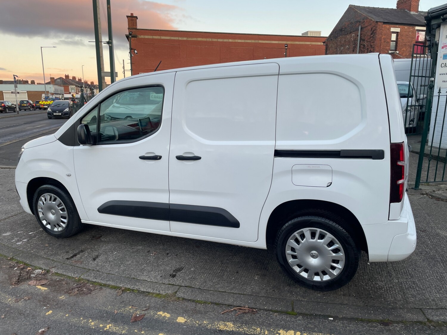 Used Vauxhall Combo 2019 for sale - 76580307: Photo 9