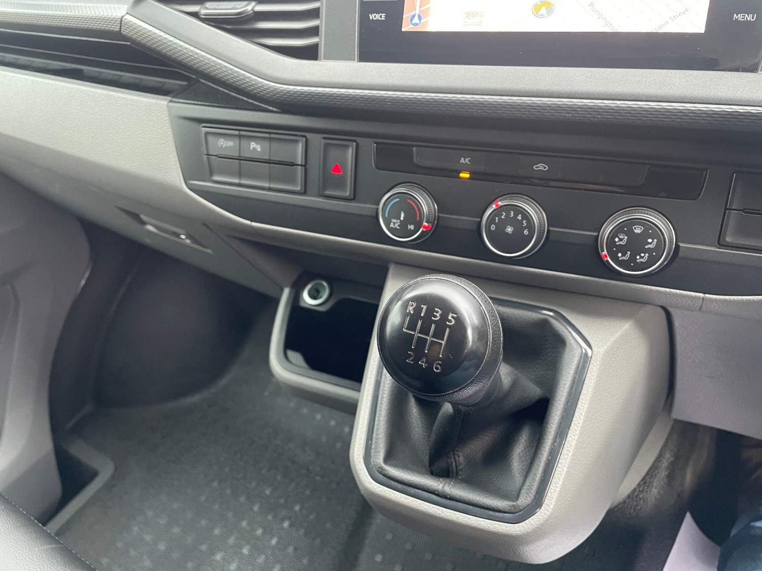 Used Volkswagen Transporter 2020 for sale - 76652785: Photo 22