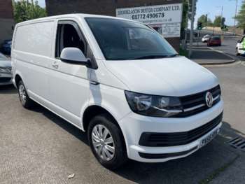 Used Volkswagen Transporter 2016 for sale - 74449524: Photo