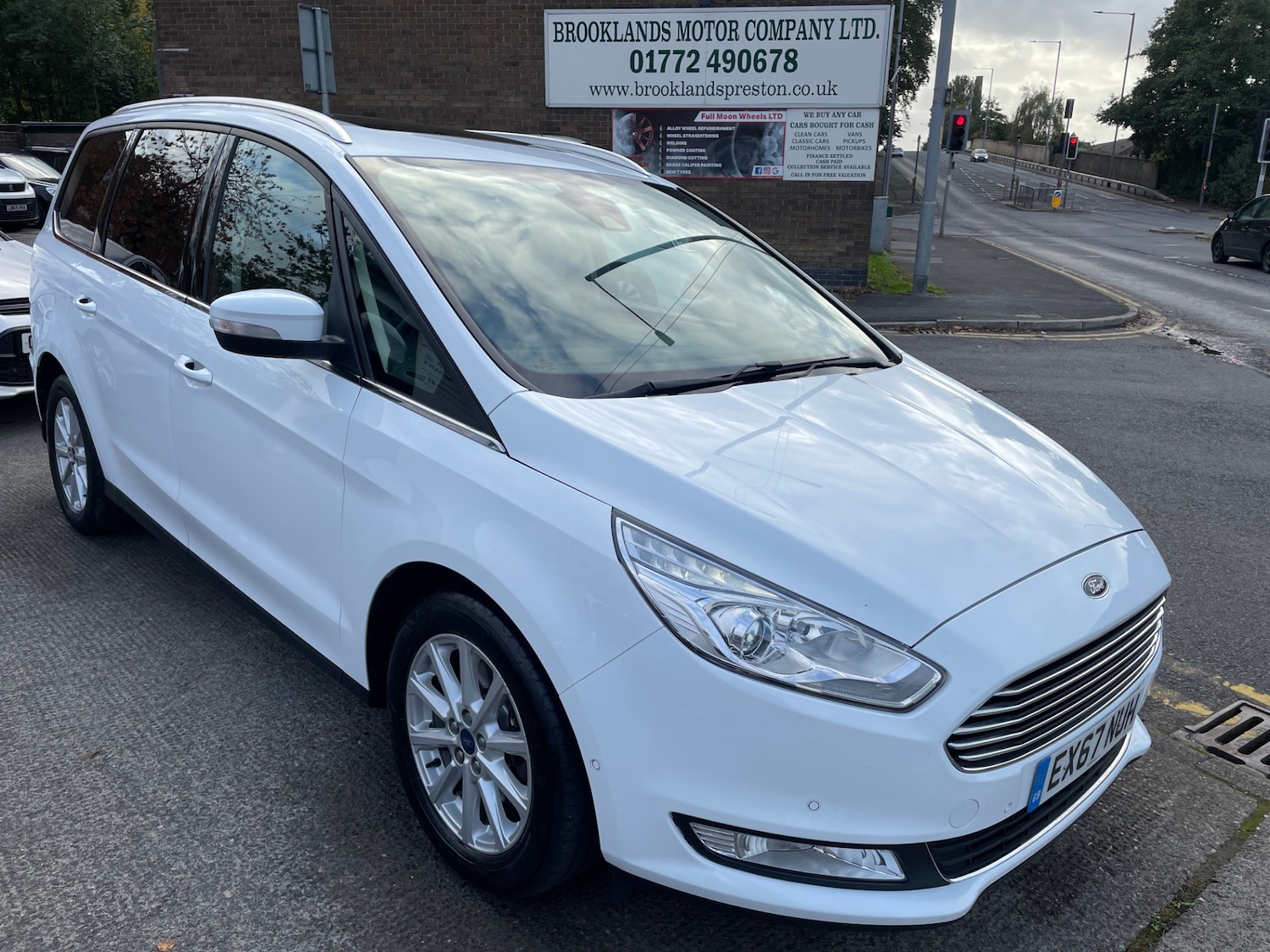 Used Ford Galaxy 2017 for sale - 76184576: Photo 1
