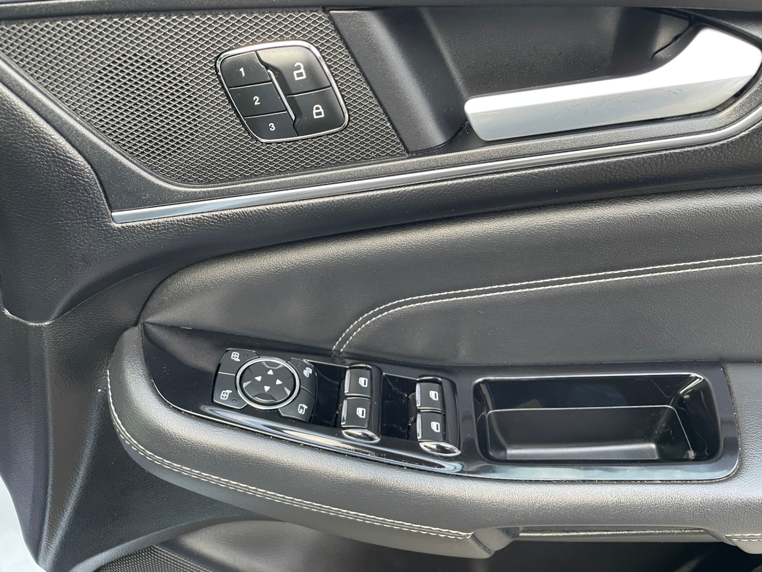 Used Ford Galaxy 2017 for sale - 76184576: Photo 14