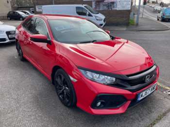 Used Honda Civic 2017 for sale - 74072544: Photo