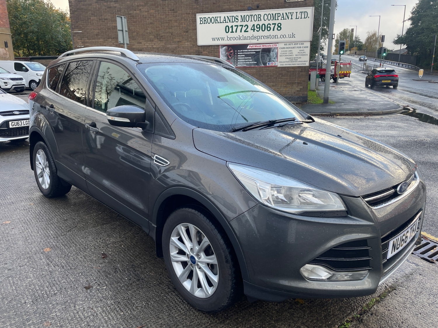 Used Ford Kuga 2016 for sale - 76346101: Photo 2