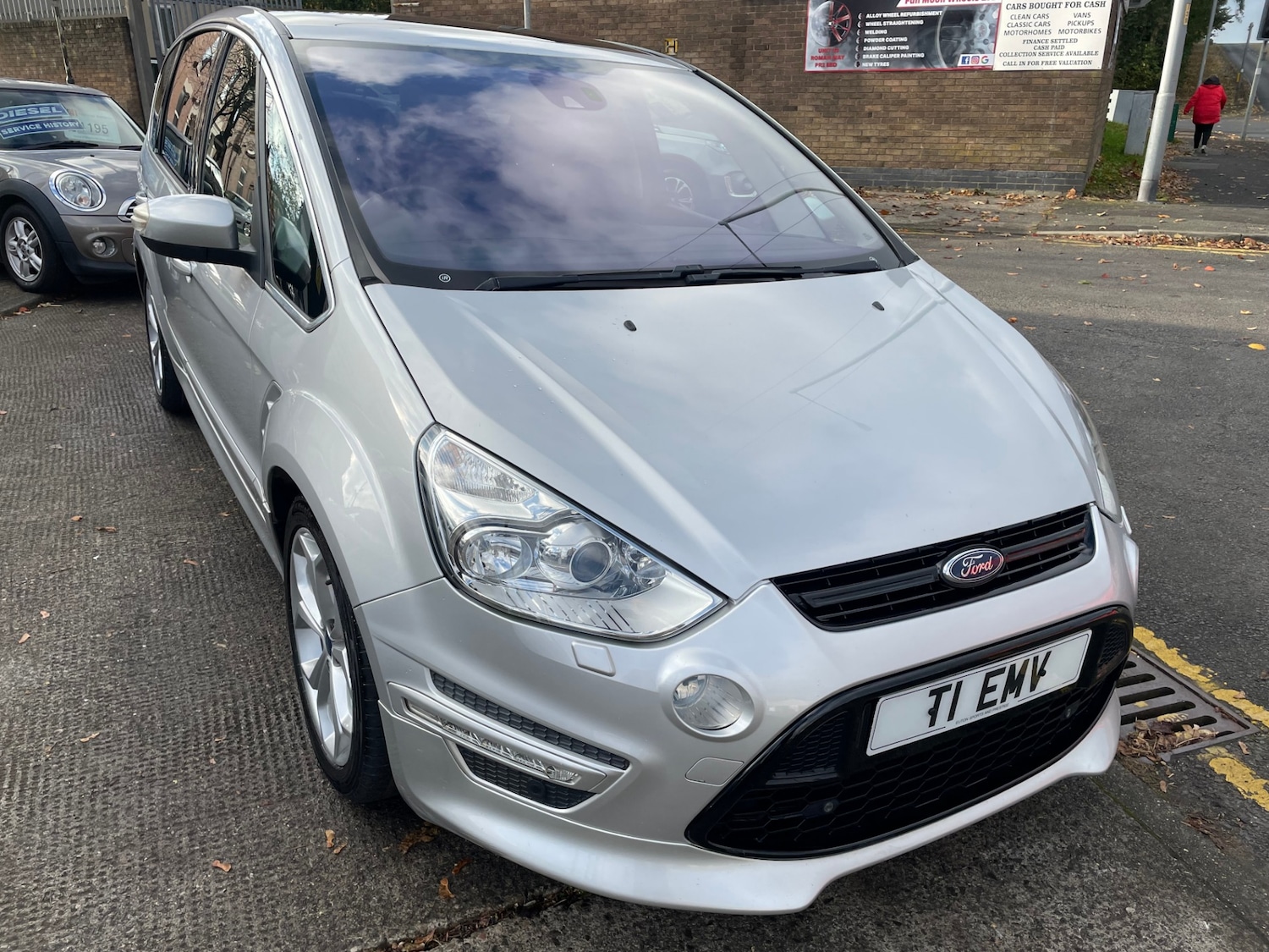 Used Ford S-Max 2014 for sale - 76616607: Photo 3