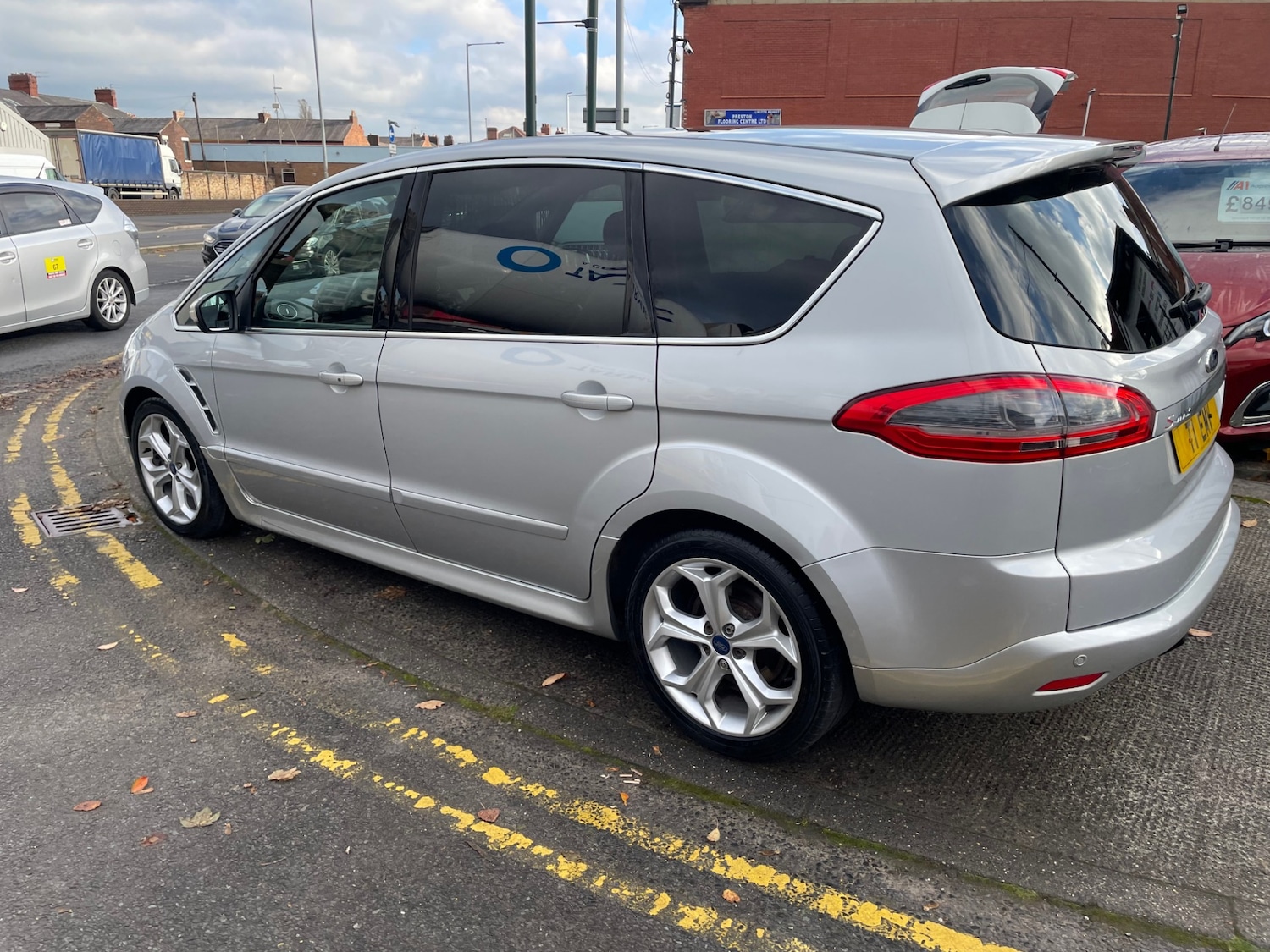 Used Ford S-Max 2014 for sale - 76616607: Photo 8