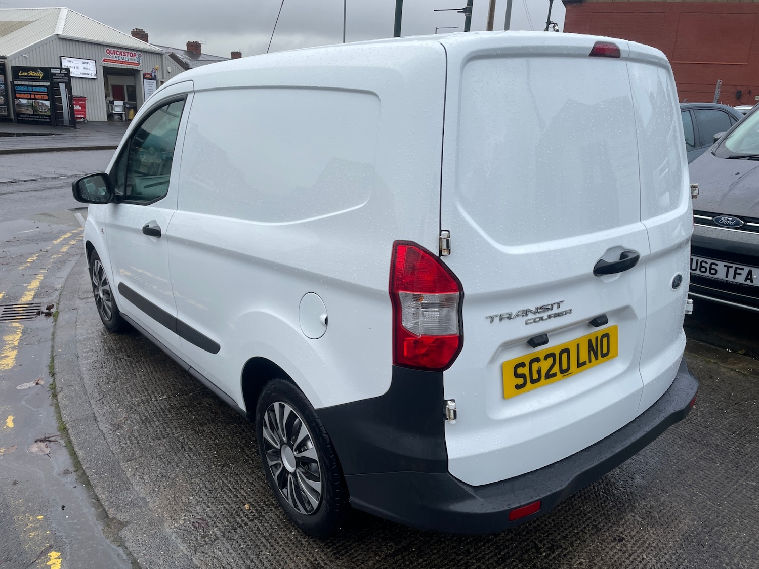 Used Ford Transit Courier 2020 for sale - 76818046: Photo 11