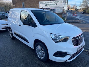 Used Vauxhall Combo 2020 for sale - 77118157: Photo