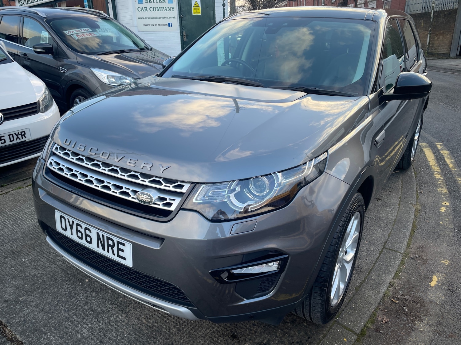 Used Land Rover Discovery Sport 2016 for sale - 77079285: Photo 4