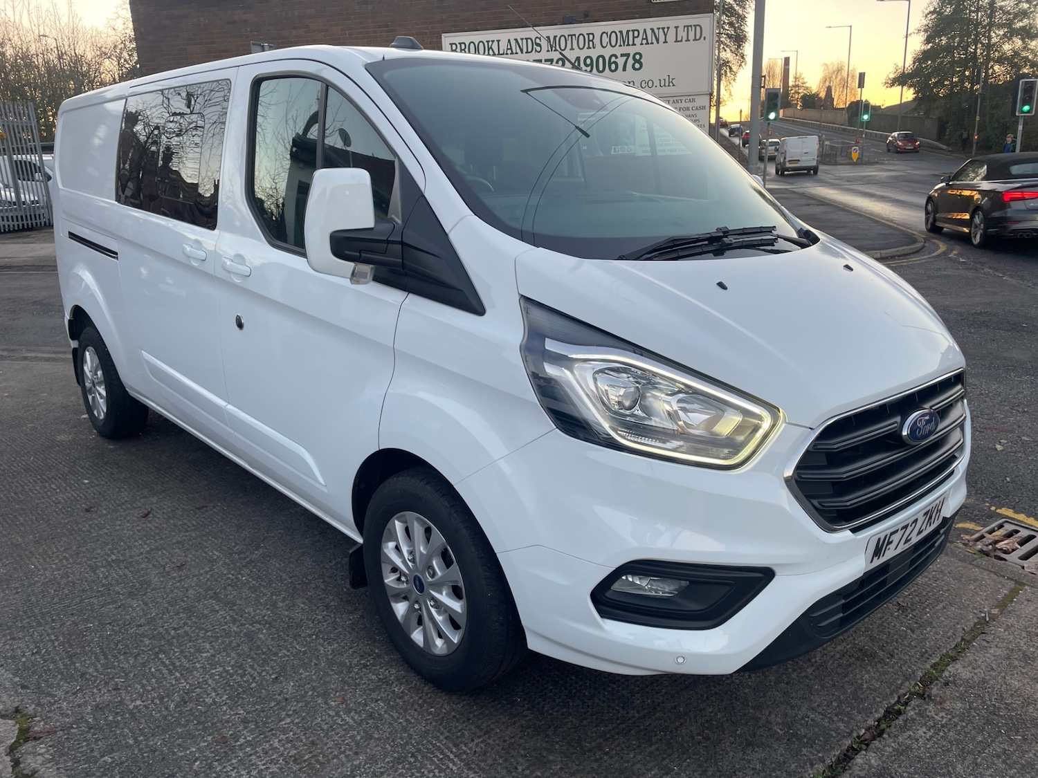 Used Ford Transit Custom 2022 for sale - 76656389: Photo 2