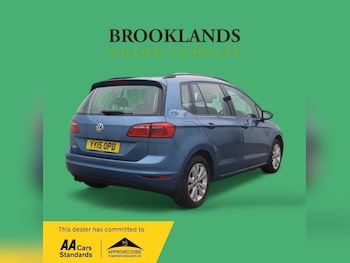 Used Volkswagen Golf SV 2015 for sale - 76524051: Photo