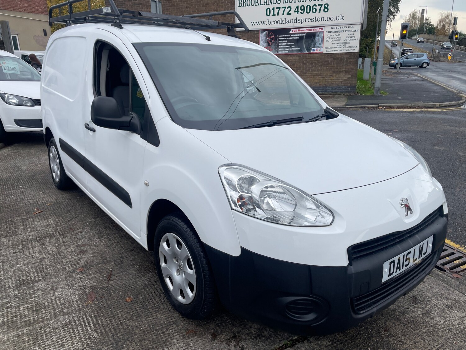 Used Peugeot Partner 2015 for sale - 76412284: Photo 2