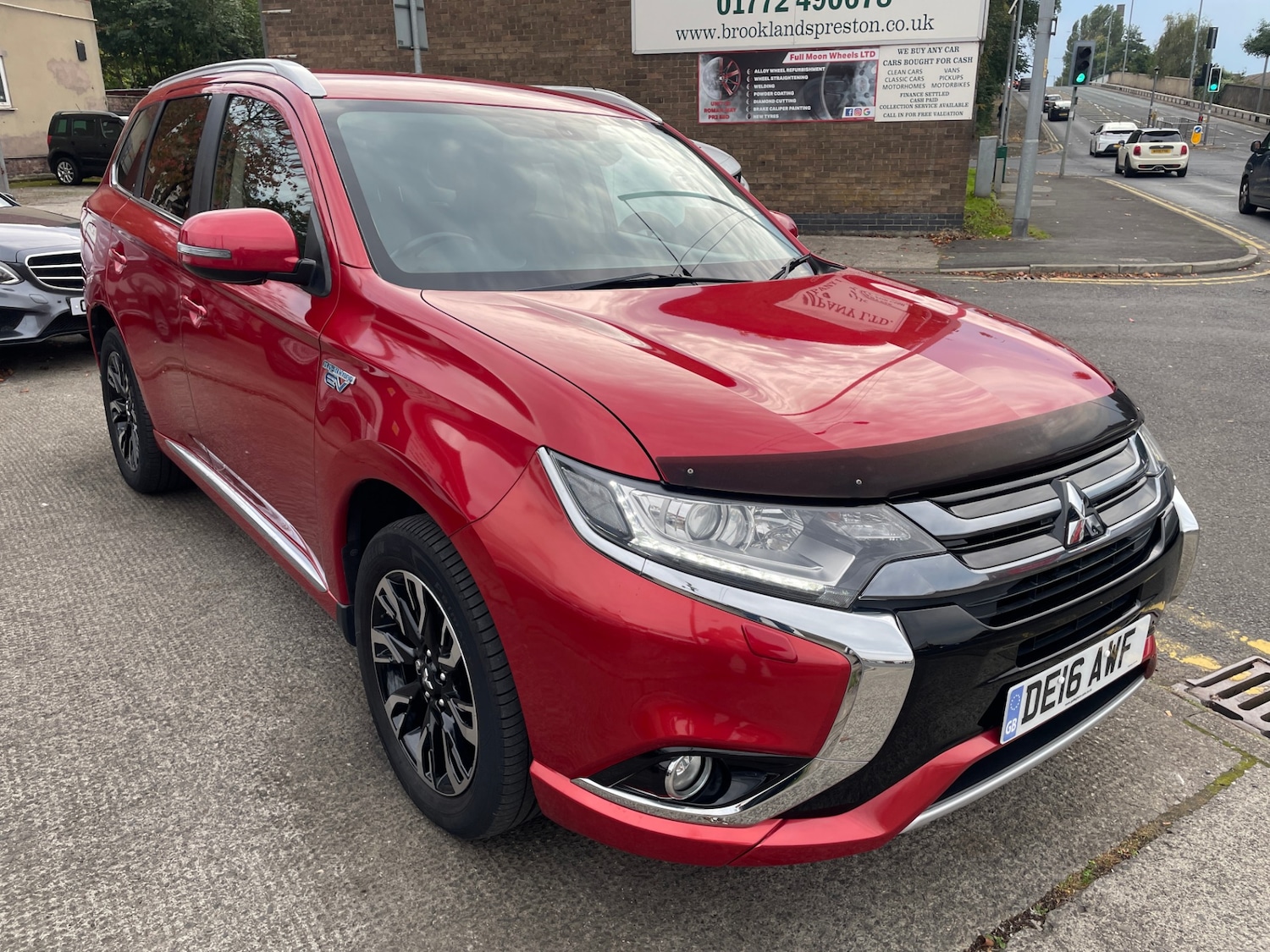 Used Mitsubishi Outlander 2016 for sale - 76140858: Photo 2