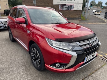 Used Mitsubishi Outlander 2016 for sale - 76140858: Photo