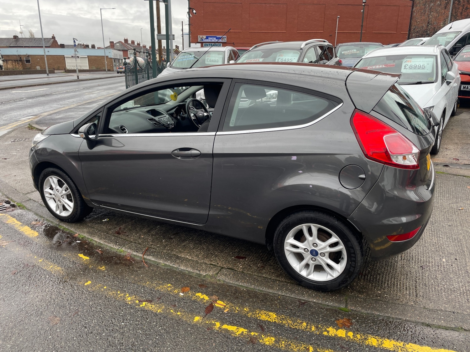 Used Ford Fiesta 2015 for sale - 76487693: Photo 9