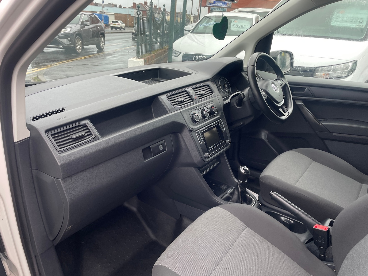 Used Volkswagen Caddy 2019 for sale - 77104195: Photo 18