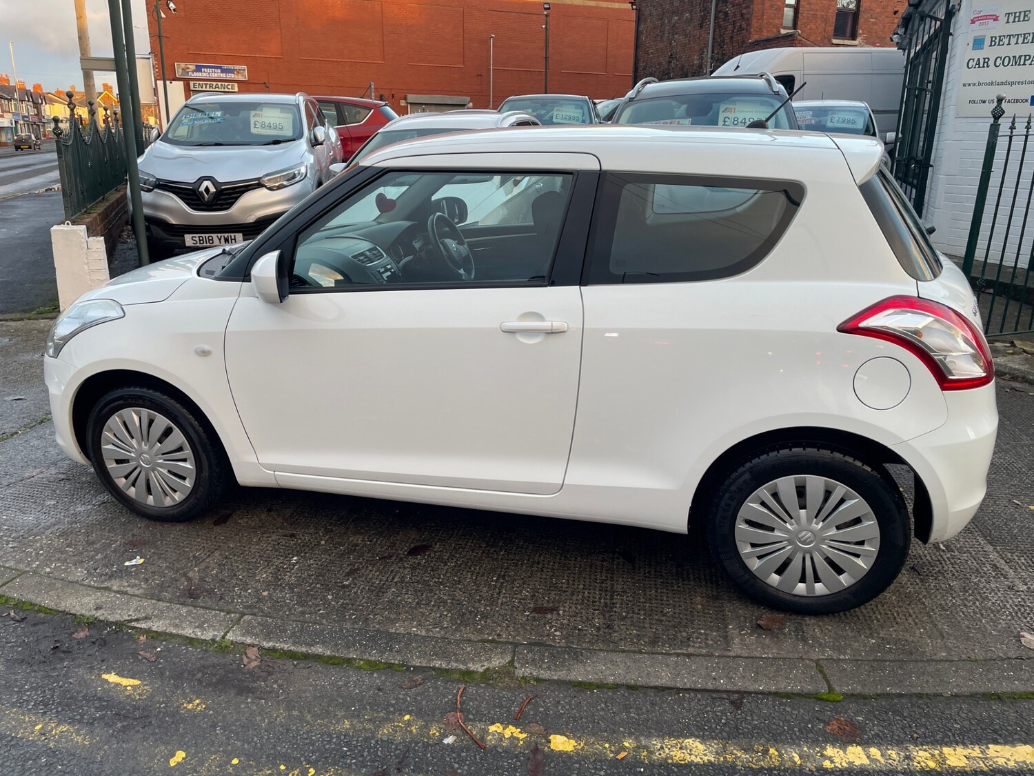 Used Suzuki Swift 2016 for sale - 76554043: Photo 9