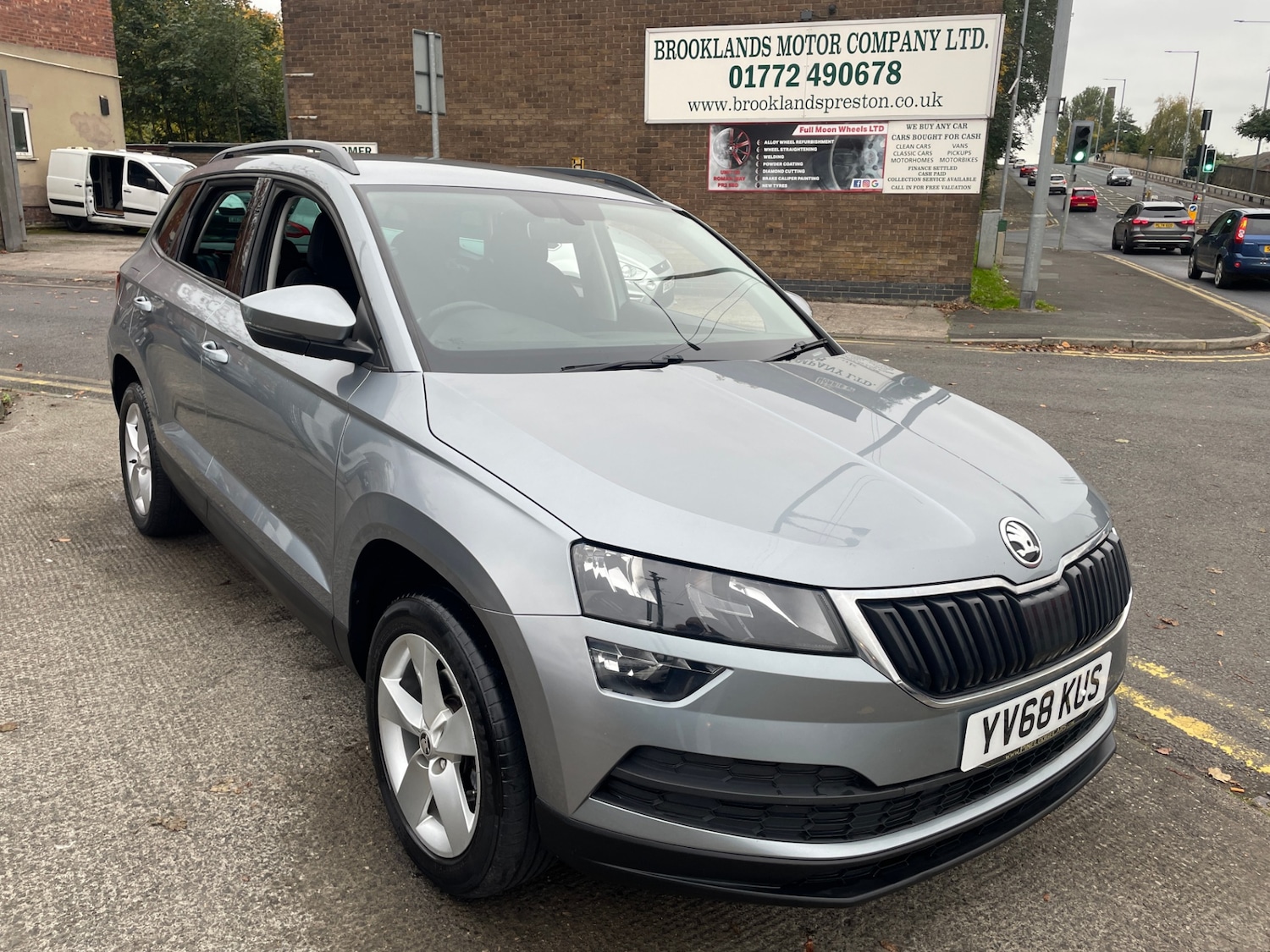 Used Skoda Karoq 2019 for sale - 76243283: Photo 2