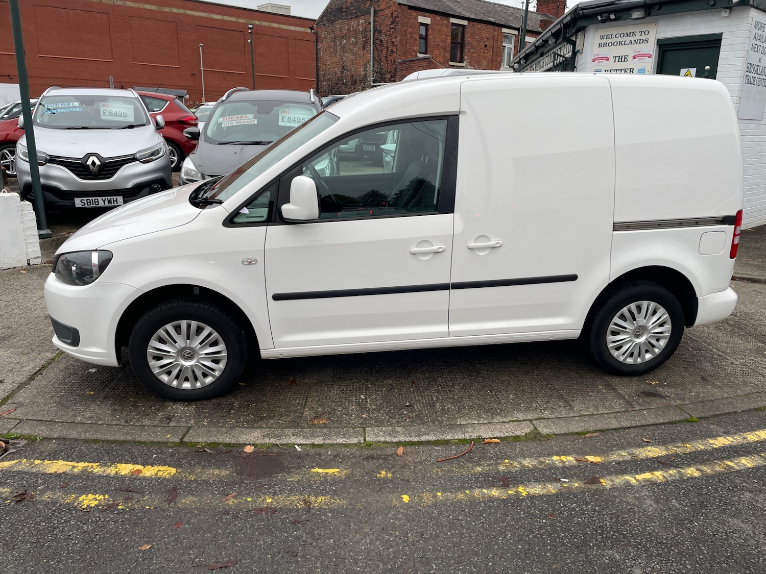 Used Volkswagen Caddy 2015 for sale - 76444572: Photo 8