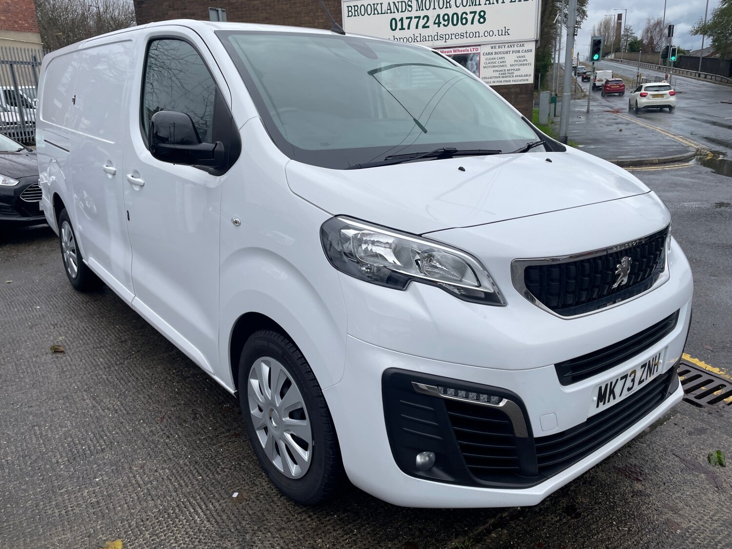 Used Peugeot Expert 2023 for sale - 76861739: Photo 2