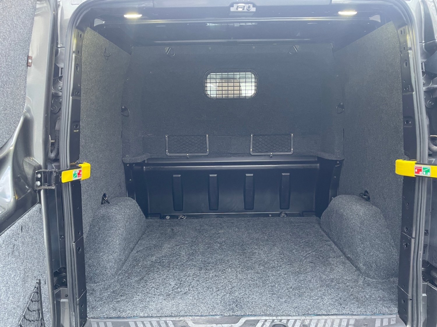 Used Ford Transit Custom 2018 for sale - 77354963: Photo 22