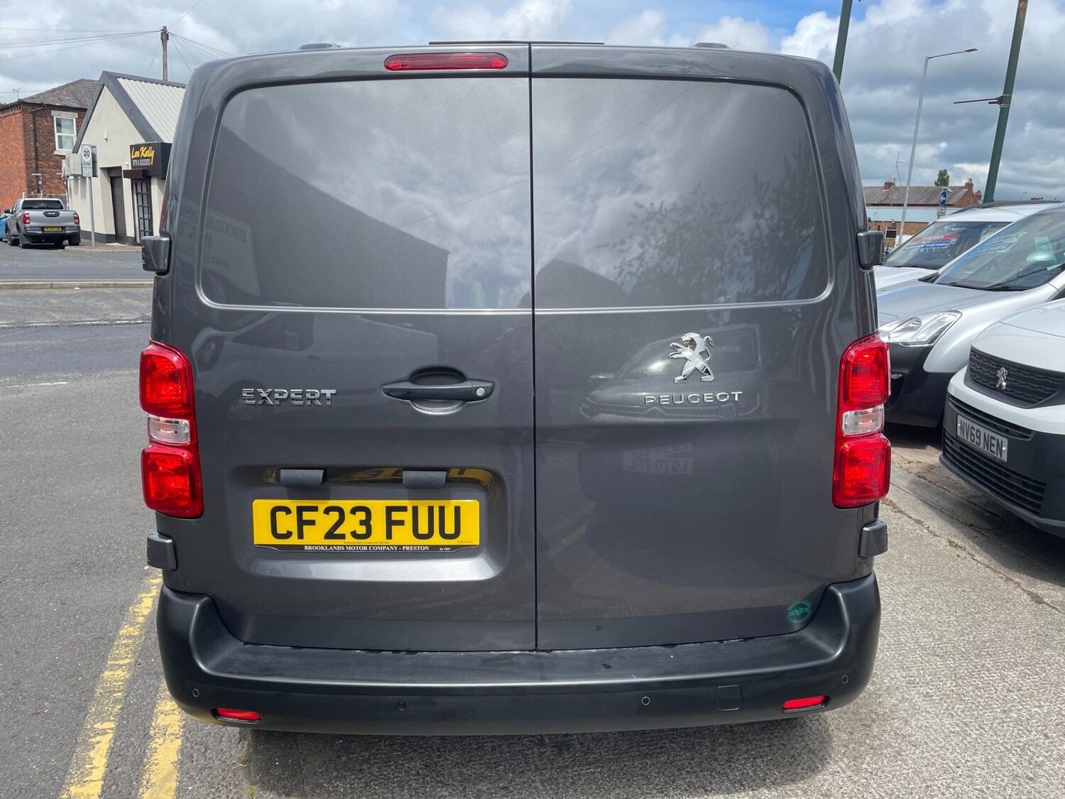 Vehicle 21