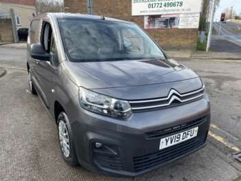 Used Citroen Berlingo 2019 for sale - 73821593: Photo