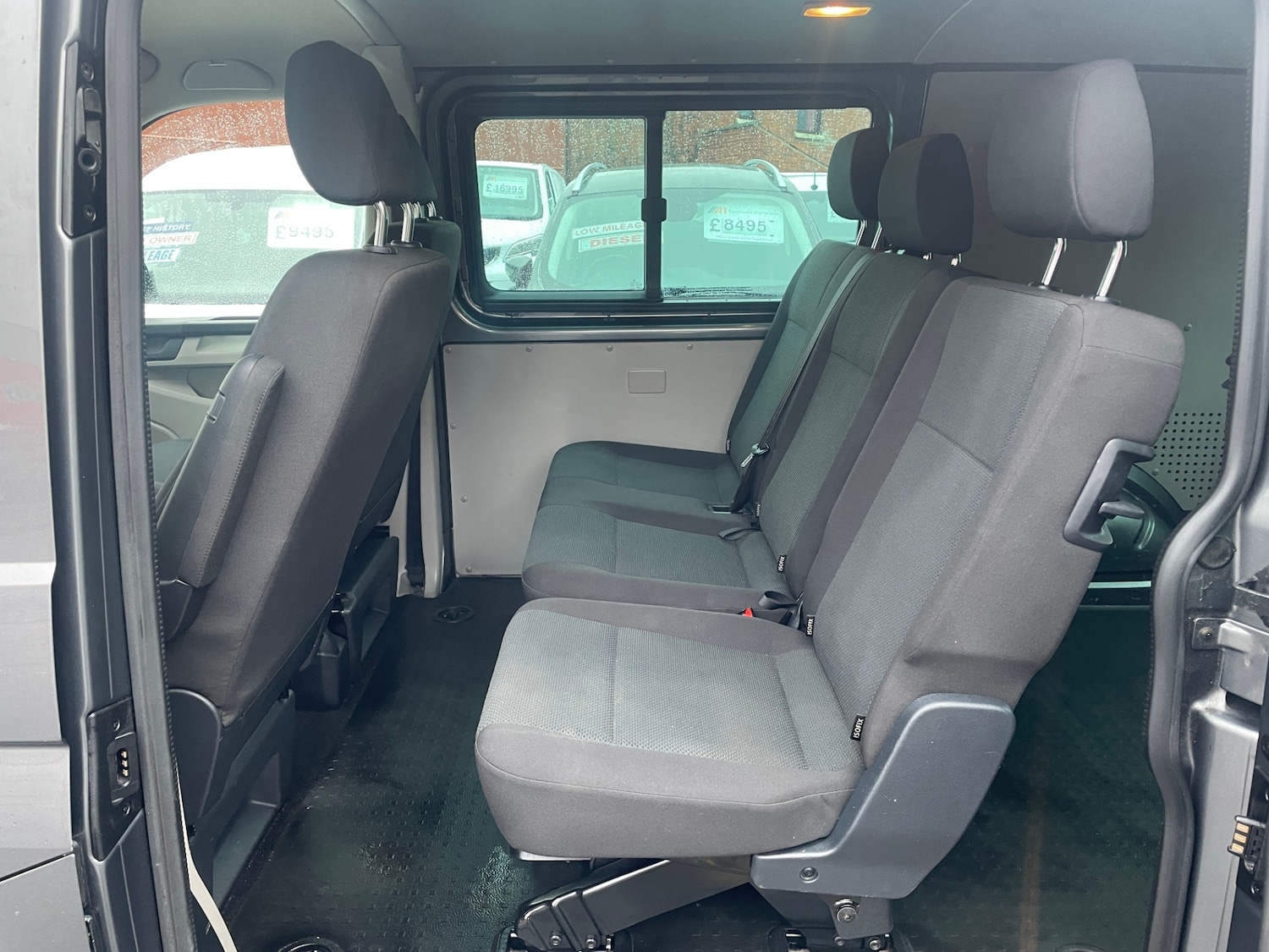 Used Volkswagen Transporter 2017 for sale - 77240319: Photo 18