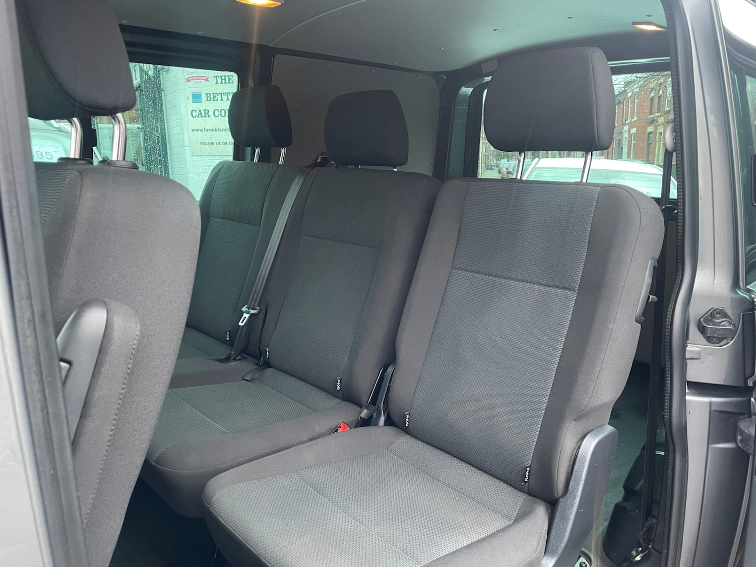 Used Volkswagen Transporter 2017 for sale - 77240319: Photo 19