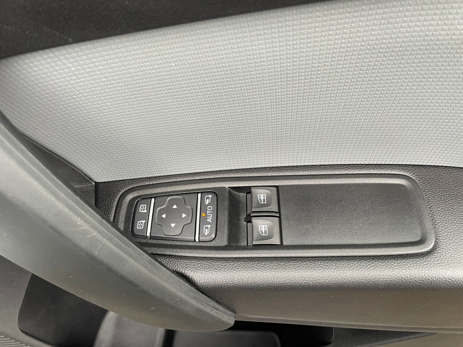 Used Nissan Other 2023 for sale - 77069025: Photo 29