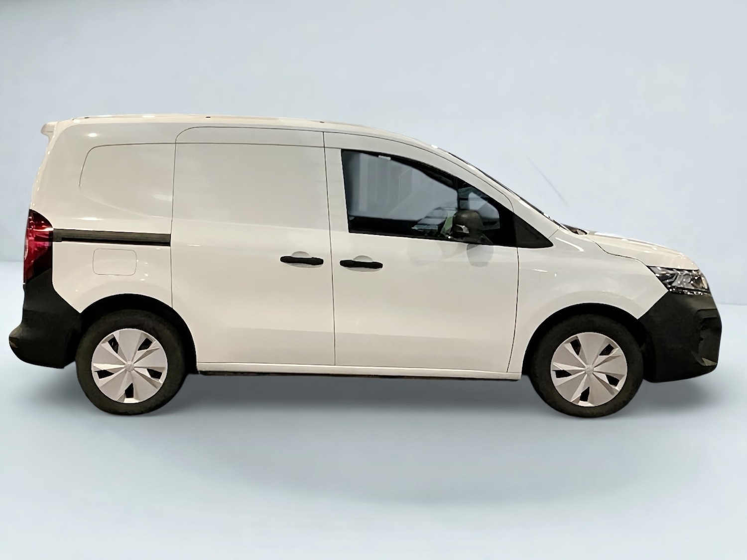 Used Nissan Other 2023 for sale - 77069025: Photo 5