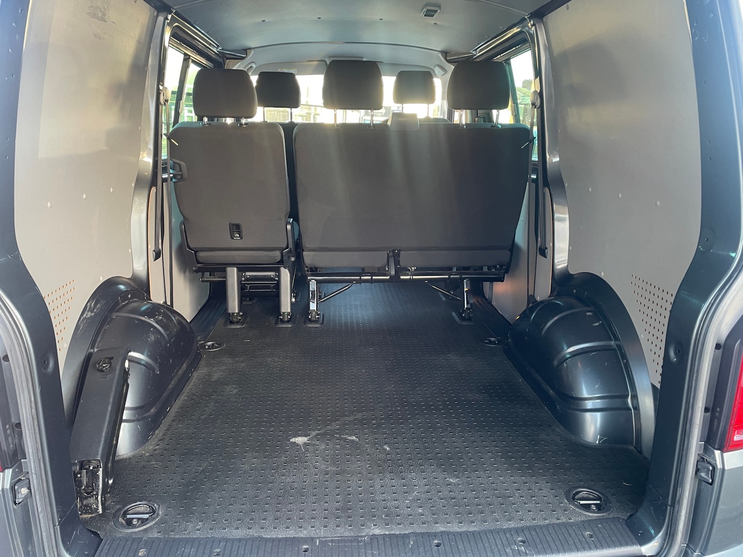 Used Volkswagen Transporter 2017 for sale - 77077267: Photo 24