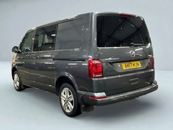 Used Volkswagen Transporter 2017 for sale - 77077267: Photo