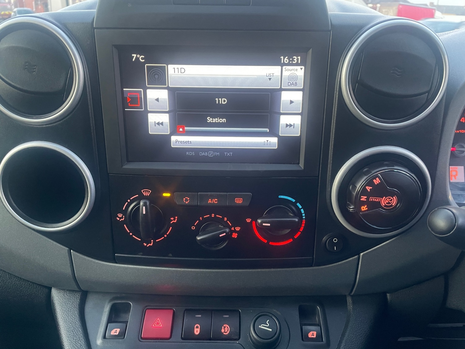 Used Citroen Berlingo Multispace 2016 for sale - 77241101: Photo 16