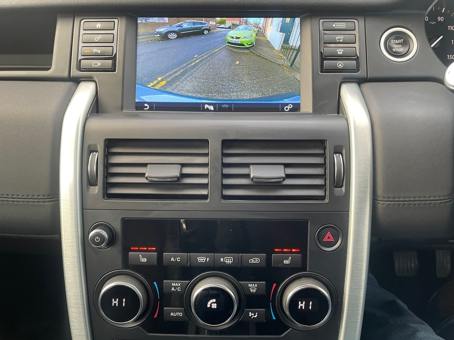 Used Land Rover Discovery Sport 2018 for sale - 76364899: Photo 15